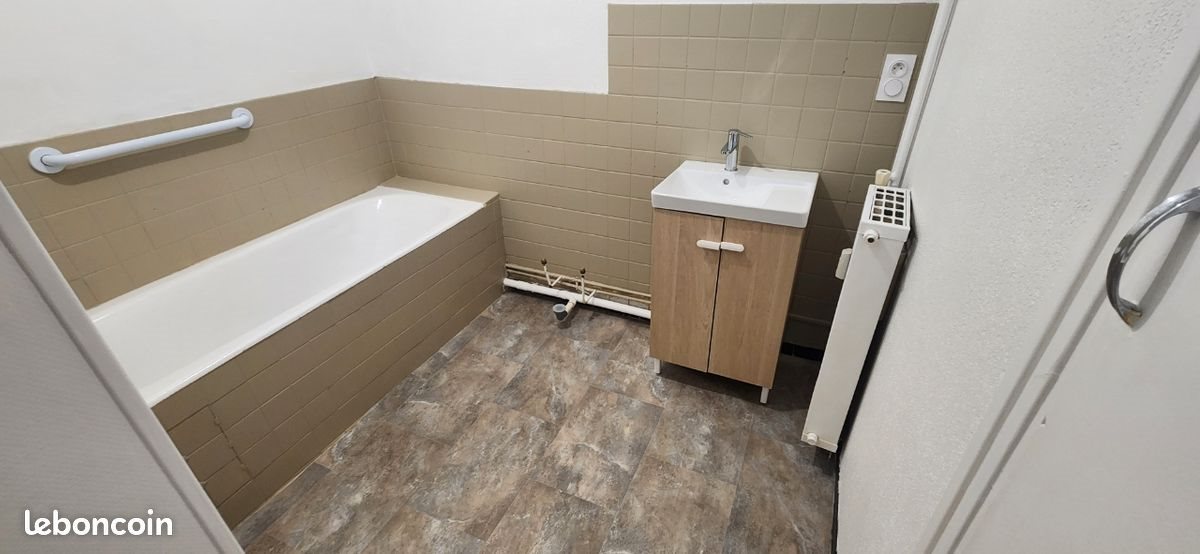 Appartement à louer, 68m², Montceau-les-Mines