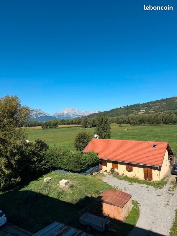 Appartement à louer, 40m², Chabottes