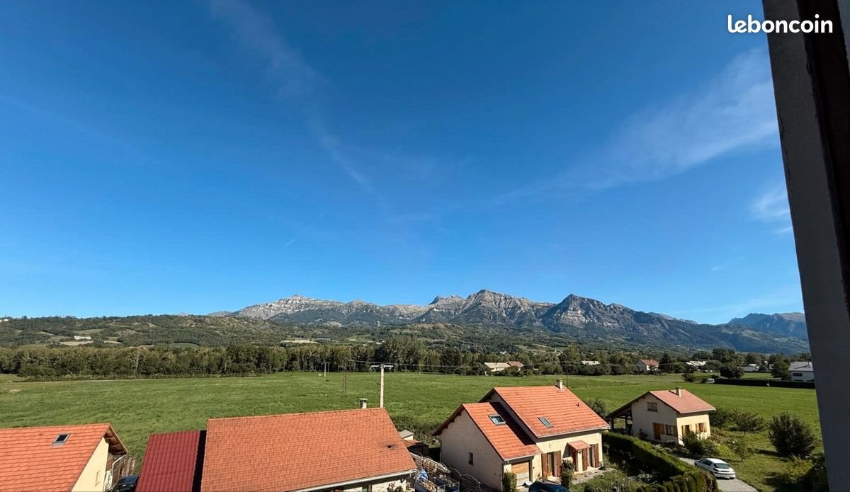 Appartement à louer, 40m², Chabottes