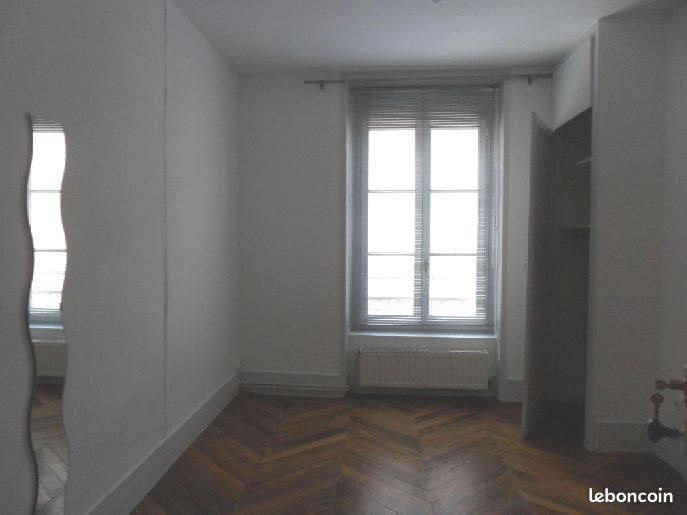 Appartement à louer, 98m², Ecully