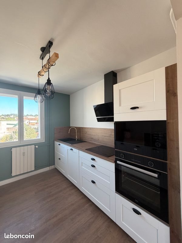 Appartement à louer, 76m², Montélimar
