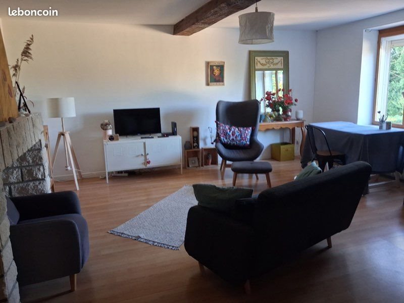 Appartement à louer, 75m², Sedan
