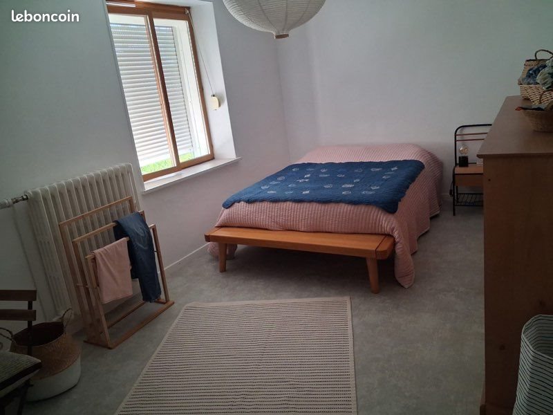 Appartement à louer, 75m², Sedan