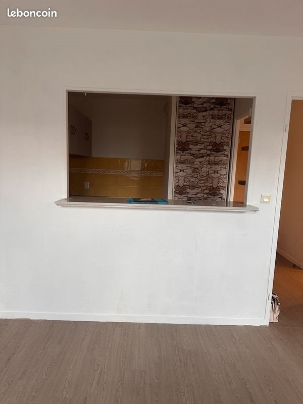 Appartement à louer, 29m², Cergy