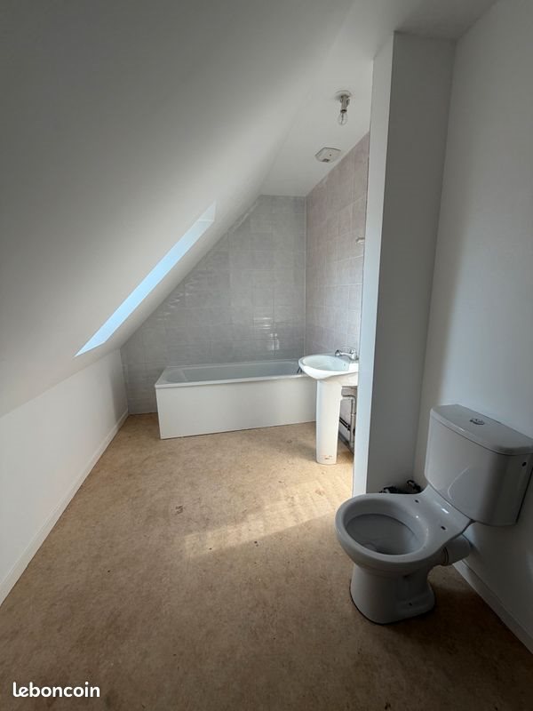 Maison à louer, 88m², Claville
