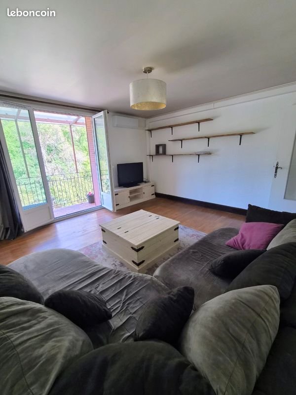 Appartement à louer, 70m², Saint-Egrève