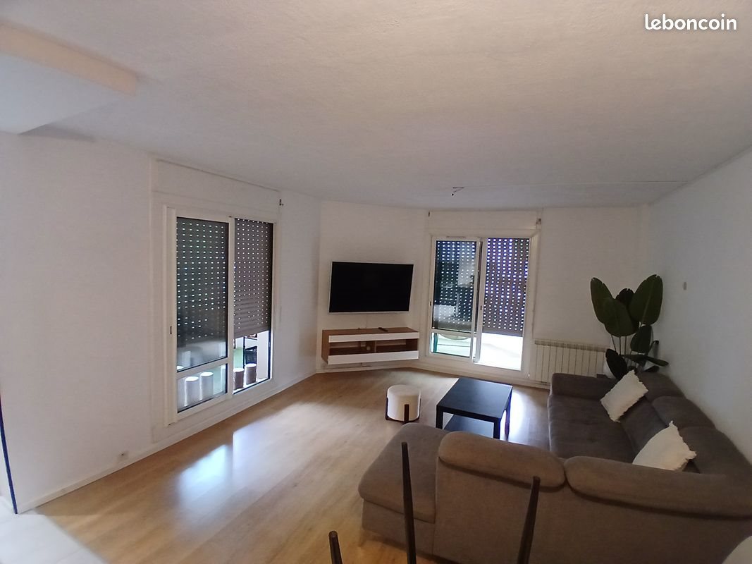 Appartement à louer, 89m², Pau