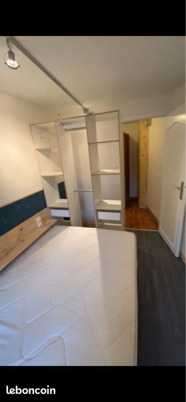 Appartement à louer, 31m², Laissac