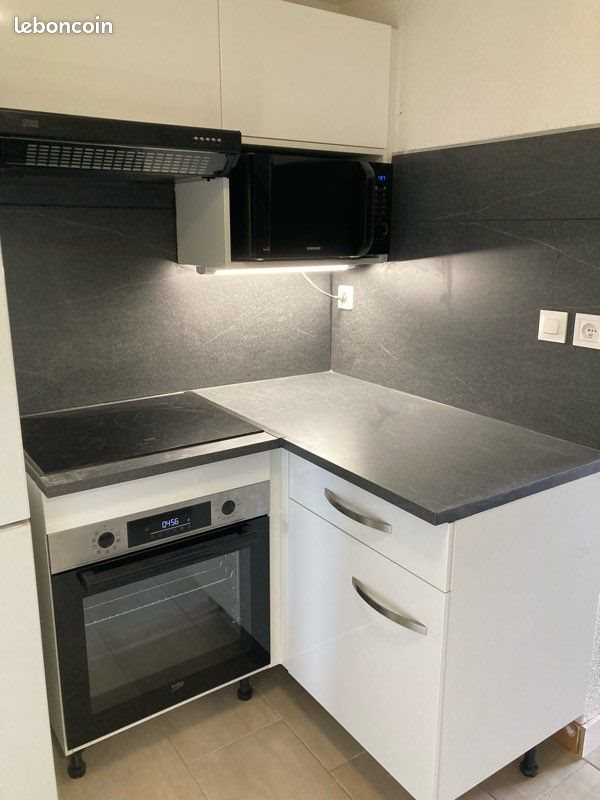 Appartement à louer, 30m², Fréjus
