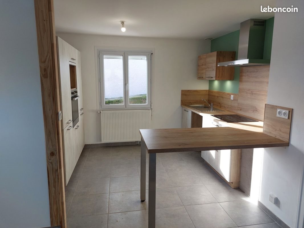 Maison à louer, 90m², Saint-Maurice-de-Lignon