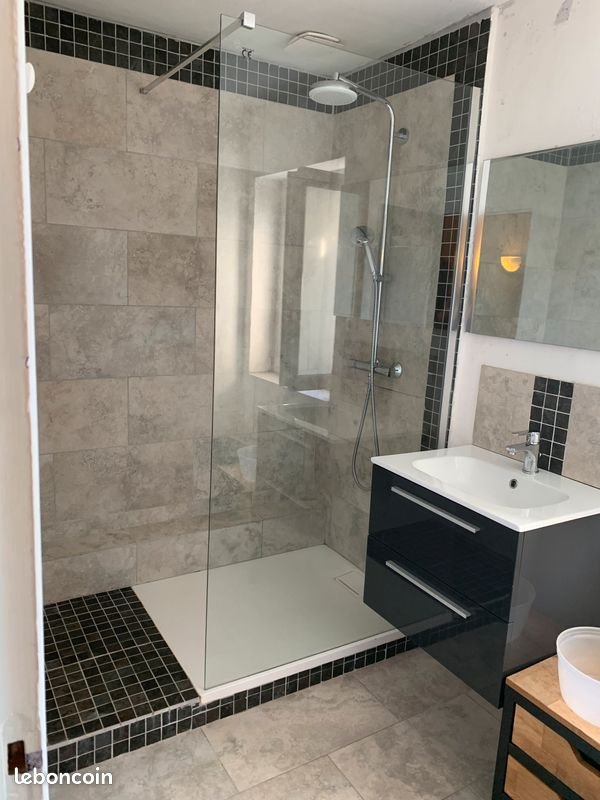 Maison à louer, 90m², Belgentier