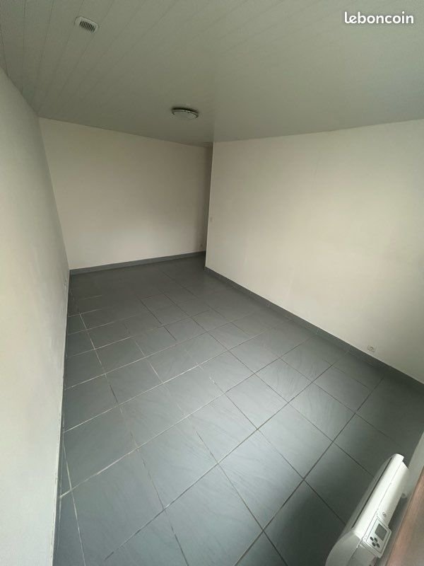 Maison à louer, 72m², Hanvec