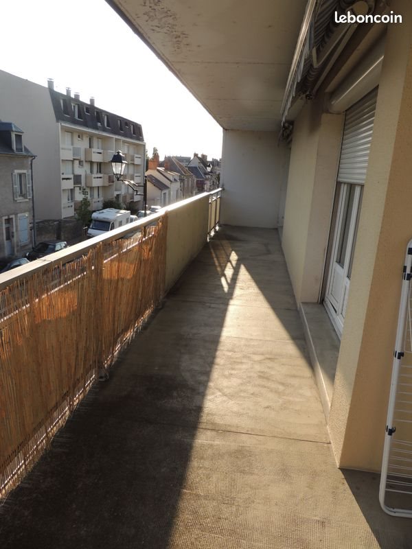 Appartement à louer, 31m², Saint-Amand-Montrond