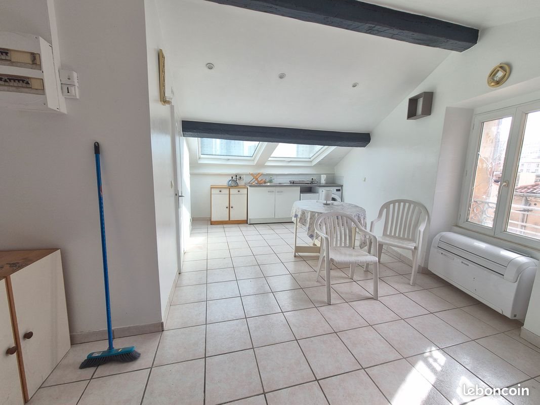 Appartement à louer, 17m², Toulon