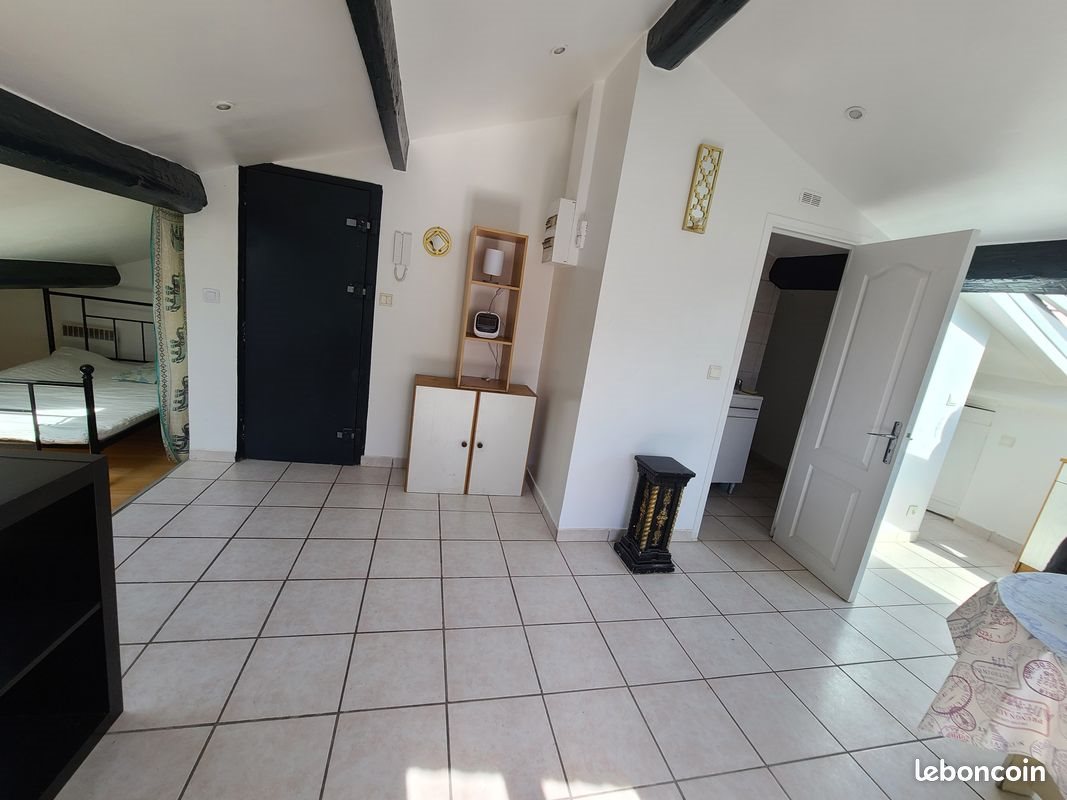 Appartement à louer, 17m², Toulon