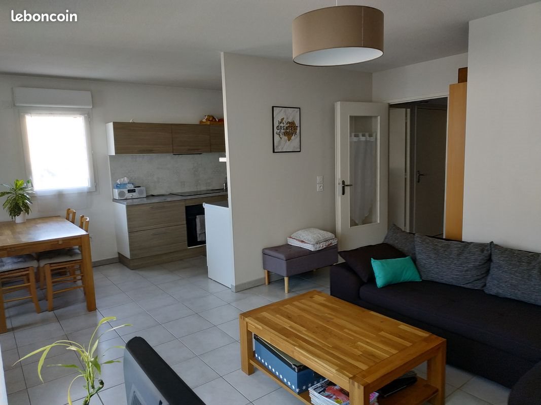 Appartement à louer, 71m², Fontaine