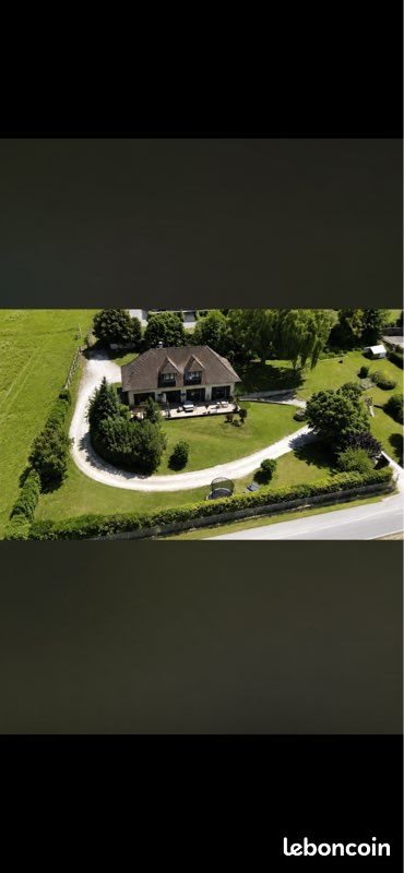 Maison à louer, 193m², Montferrat