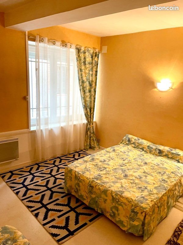 Maison à louer, 80m², Briatexte