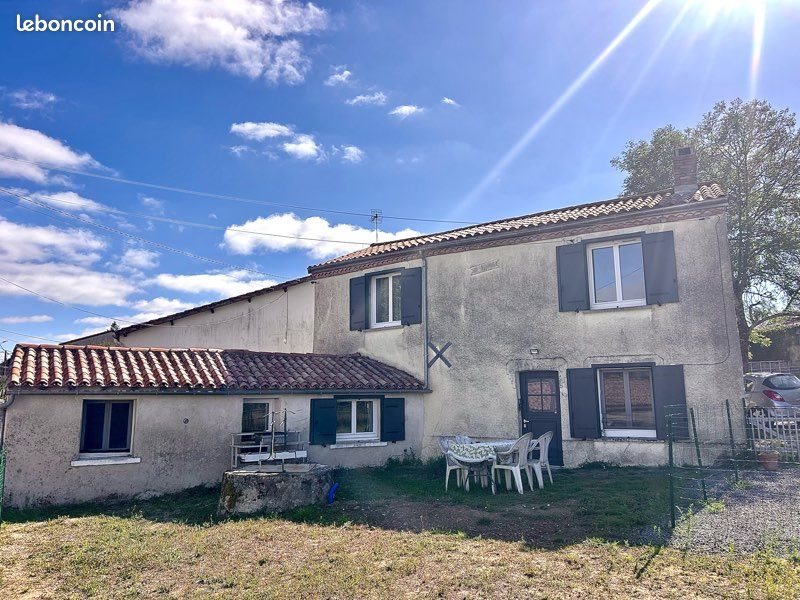 Maison à vendre, 73m², Clessé