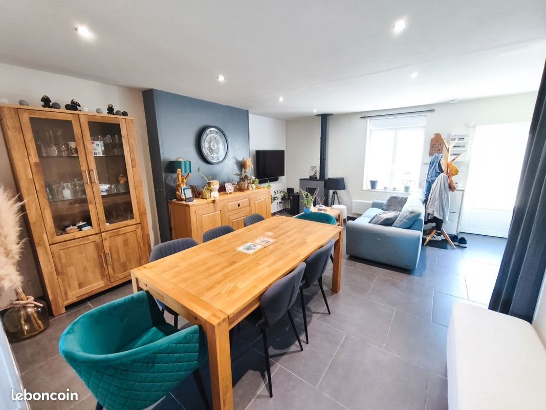 Maison à louer, 75m², Saint-Jean-d'Assé