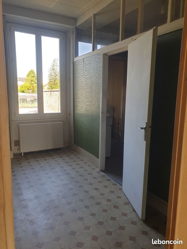 Appartement à louer, 47m², Commentry