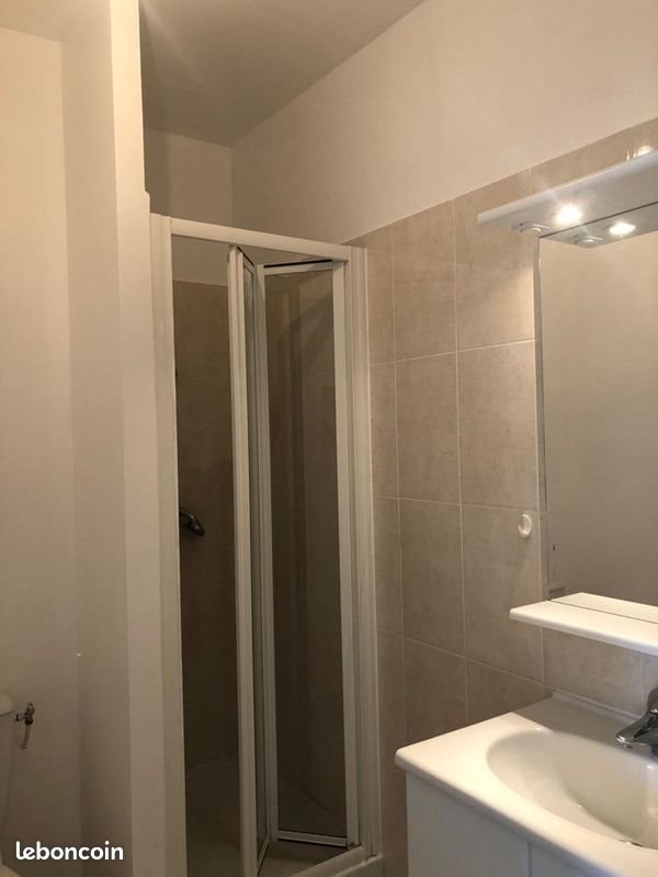 Appartement à louer, 24m², La Celle-Saint-Cloud