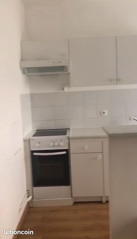 Appartement à louer, 24m², La Celle-Saint-Cloud