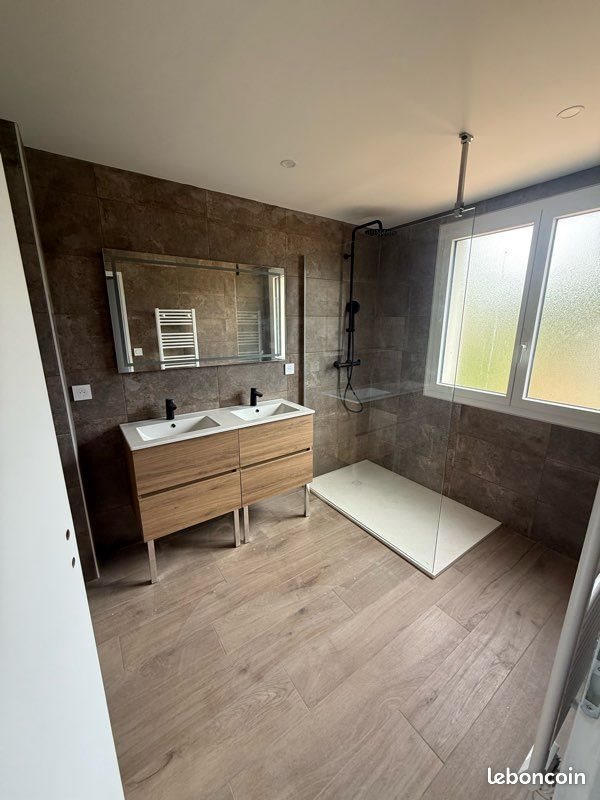 Maison à louer, 85m², Montmerle-sur-Saône