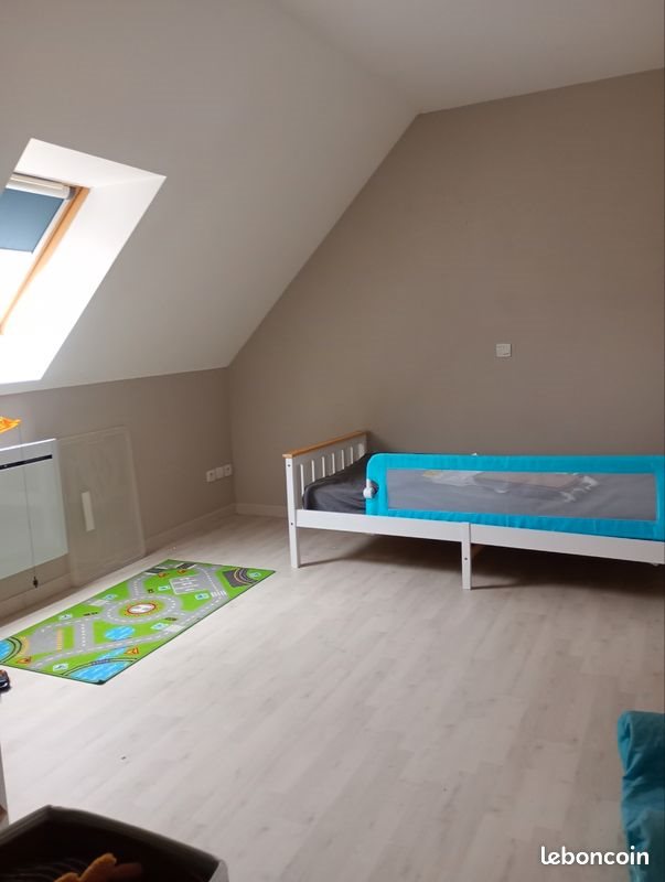 Maison à louer, 90m², Béville-le-Comte
