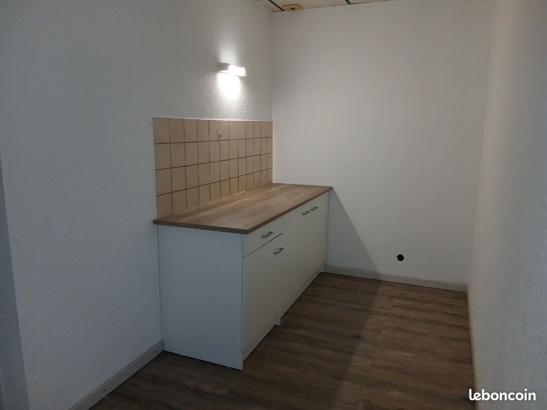 Appartement à louer, 66m², Ornans