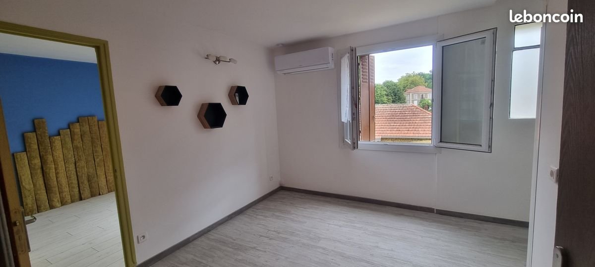 Appartement à louer, 68m², Capvern