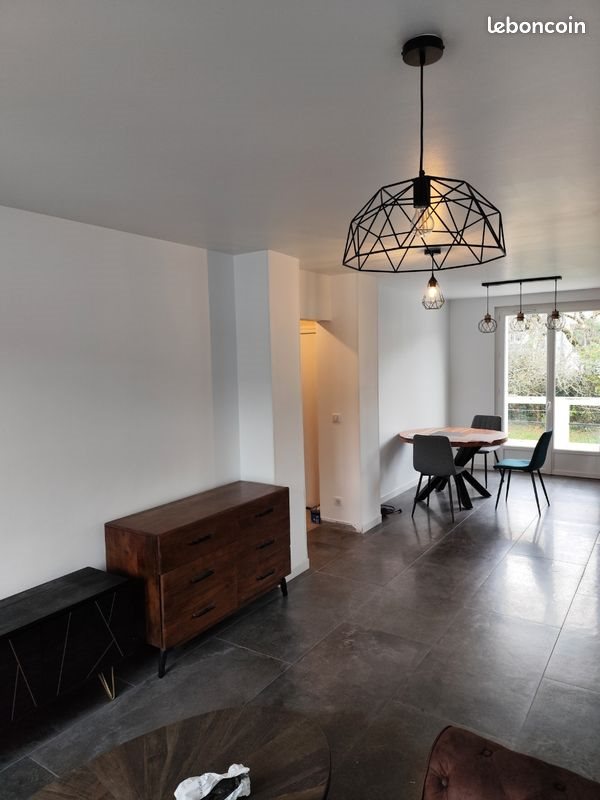 Maison à louer, 109m², Aurillac