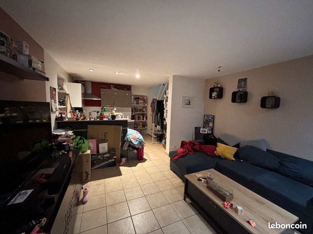 Appartement à louer, 68m², Saint-Pierre-la-Palud