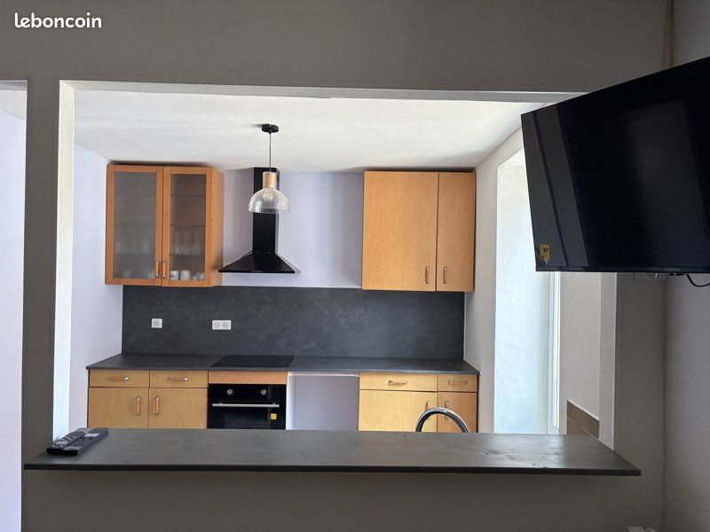 Appartement à louer, 70m², Lubersac