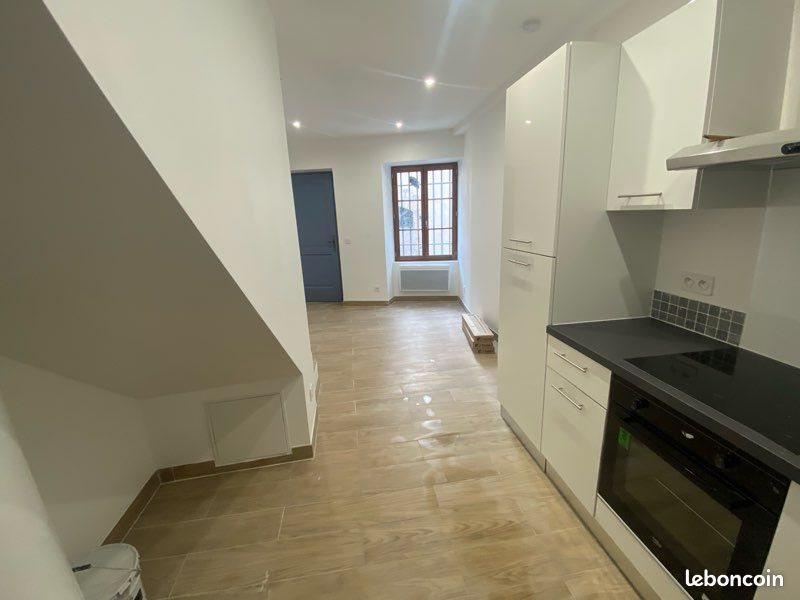 Maison à louer, 55m², Pélissanne