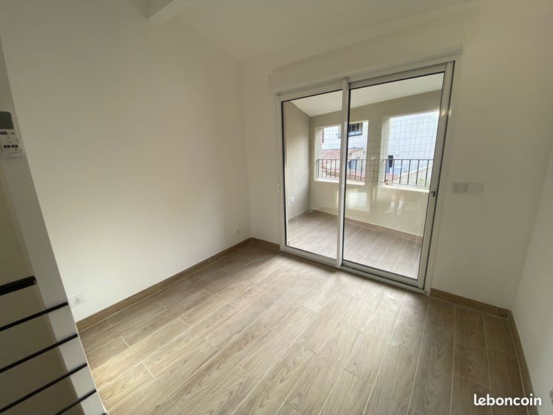 Maison à louer, 55m², Pélissanne