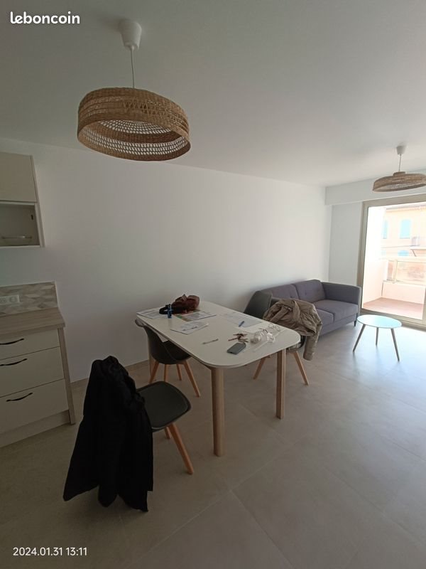 Appartement à louer, 62m², Vallauris