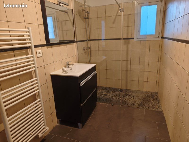Appartement à louer, 22m², Houlle