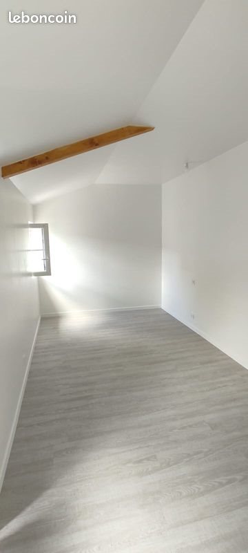 Maison à louer, 77m², Rochefort