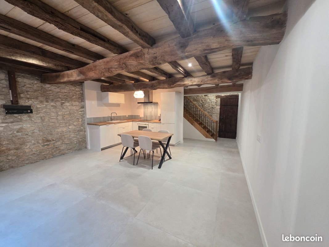 Appartement à louer, 125m², Mauvezin
