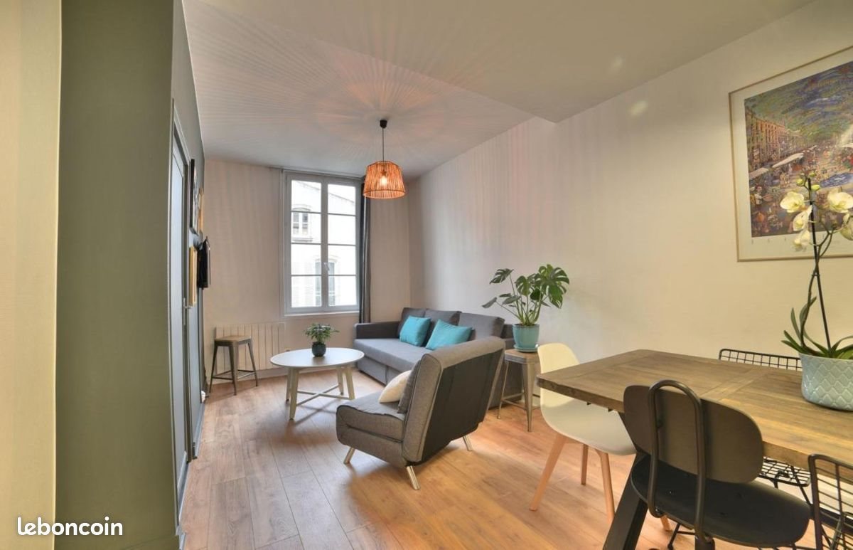 Appartement à louer, 48m², La Rochelle