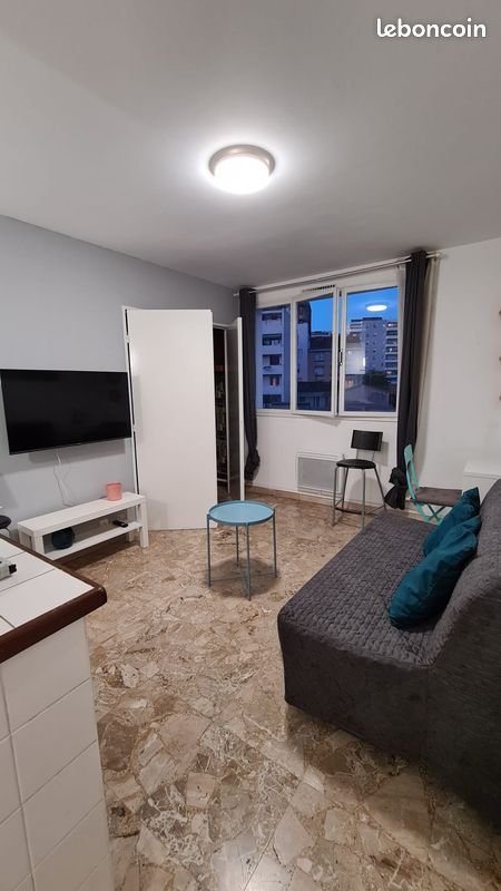 Appartement à louer, 21m², Marseille 10ème
