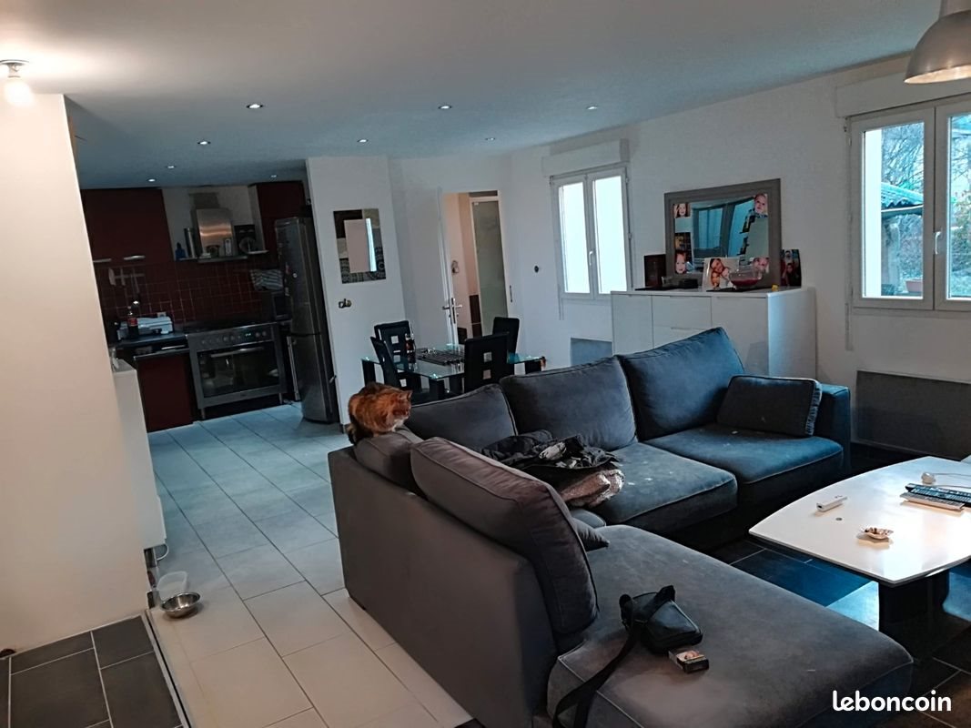 Maison à louer, 90m², Tullins