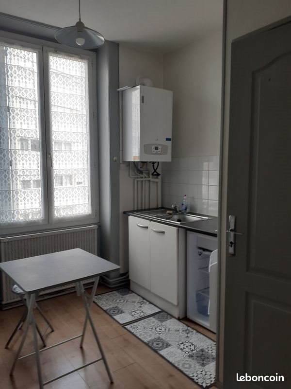 Appartement à louer, 19m², Saint-Etienne