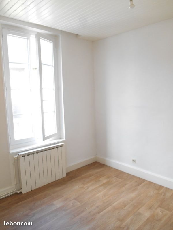 Appartement à louer, 39m², Moulins