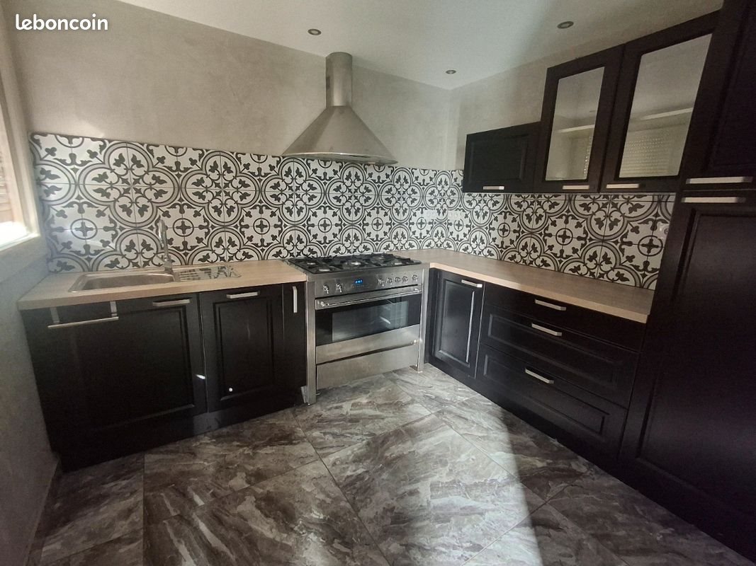 Appartement à louer, 45m², Carcassonne