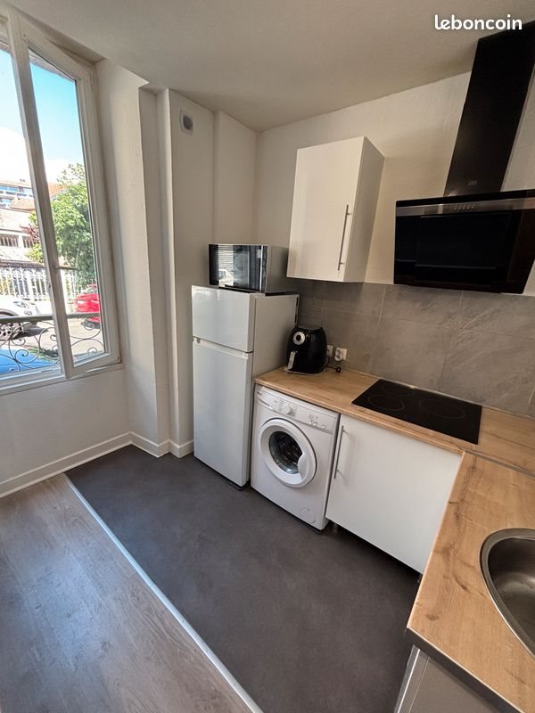 Appartement à louer, 35m², Aurillac