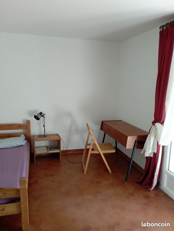 Appartement à louer, 27m², Ucel
