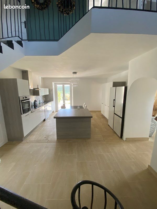 Maison à vendre, 230m², Cheval-Blanc