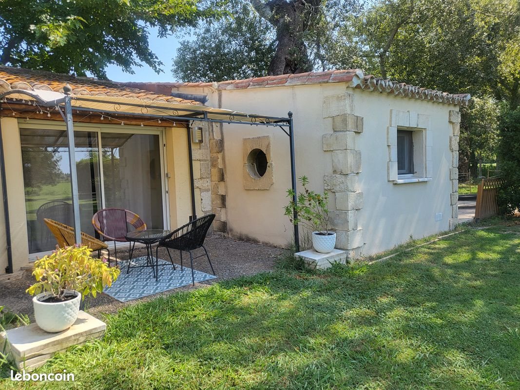 Appartement à louer, 45m², Arles